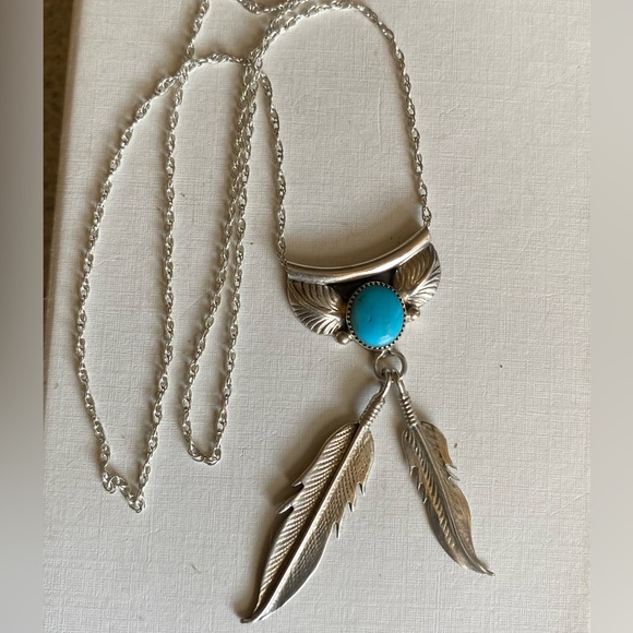 Sterling Silver Native American Turquoise necklace - Picture 1 of 3